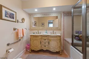 125 Harvest Ln, Lincoln Park, NJ 07035 - Photo 14
