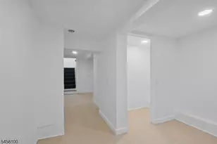 100 W Clinton St, Dover, NJ 07801 - Photo 18