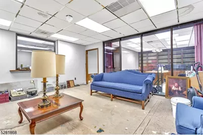 112 N Wood Ave, Linden, NJ 07036 - Photo 4