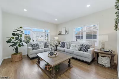38 Center St, Belleville, NJ 07109 - Photo 8