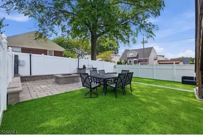 38 Center St, Belleville, NJ 07109 - Photo 36