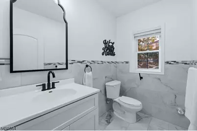 38 Center St, Belleville, NJ 07109 - Photo 32