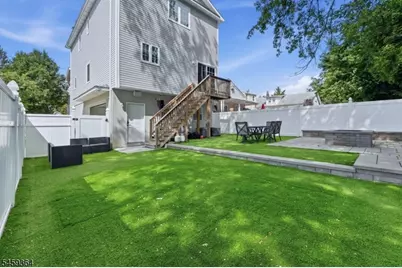 38 Center St, Belleville, NJ 07109 - Photo 4