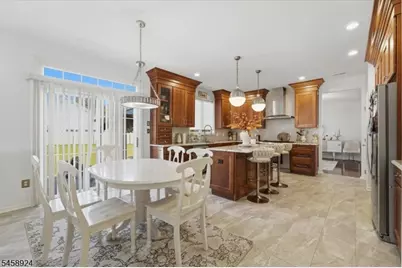 42 Margaret Dr, Franklin Township, NJ 08873 - Photo 16