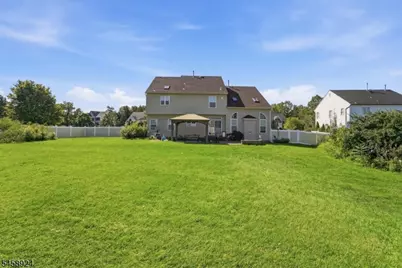 42 Margaret Dr, Franklin Township, NJ 08873 - Photo 46