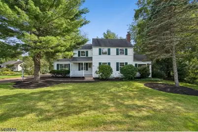 20 Pine St, Bernards Township, NJ 07920 - Photo 2