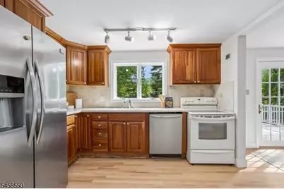 20 Pine St, Bernards Township, NJ 07920 - Photo 16