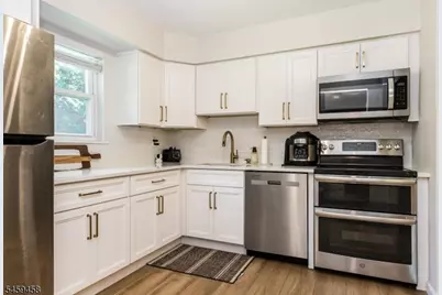 7 Van Vleck Street Unit #1, Montclair, NJ 07042 - Photo 16