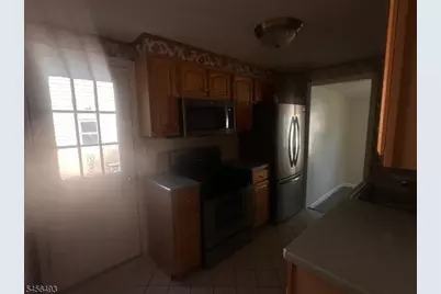 18 Hillcrest Dr, Wayne, NJ 07470 - Photo 16
