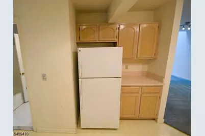 4 Collura Ln, Clifton, NJ 07012 - Photo 12