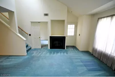 4 Collura Ln, Clifton, NJ 07012 - Photo 20