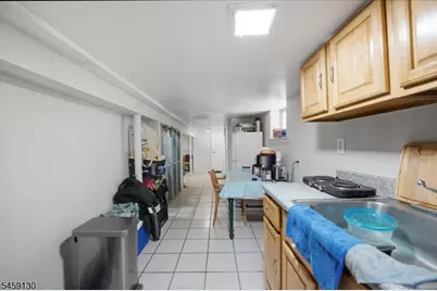 70 4th St, Elizabeth, NJ 07206 - Photo 16