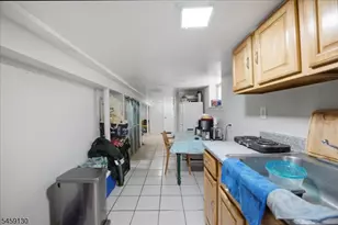 70 4th St, Elizabeth, NJ 07206 - Photo 16