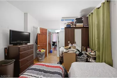 70 4th St, Elizabeth, NJ 07206 - Photo 8