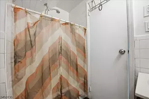 70 4th St, Elizabeth, NJ 07206 - Photo 34