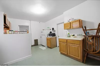 70 4th St, Elizabeth, NJ 07206 - Photo 18
