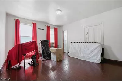70 4th St, Elizabeth, NJ 07206 - Photo 24