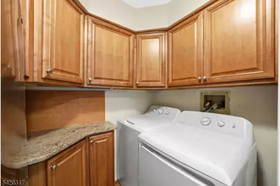 114 Henley Dr #114, Franklin Township, NJ 08873 - Photo 14