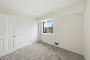 114 Henley Dr, Franklin Township, NJ 08873 - Photo 22