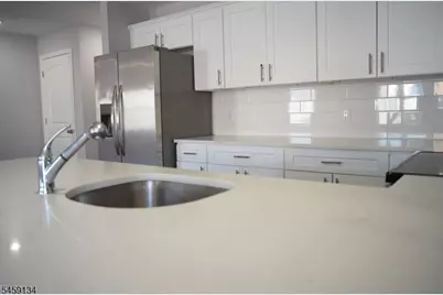 168 Johnson Ave #2, Newark, NJ 07108 - Photo 10