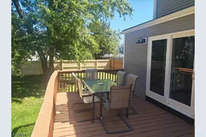 616 Center St, Dunellen, NJ 08812 - Photo 6