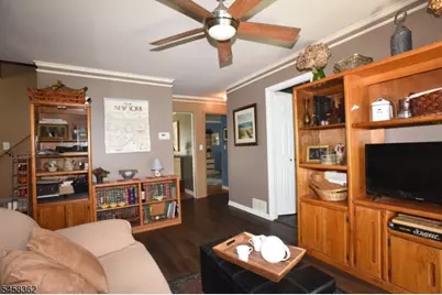 389 Meisel Ave, Springfield Twp., NJ 07081 - Photo 8