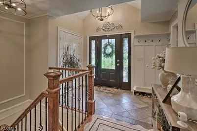 3 Prospect St, Peapack Gladstone Boro, NJ 07977 - Photo 4