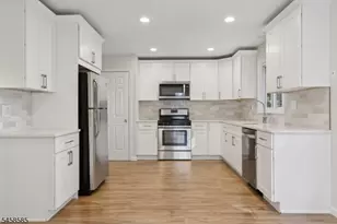 3 Zamrok Way, Morris Township, NJ 07960 - Photo 1