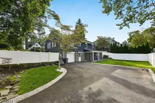 383 Closter Dock Rd, Closter, NJ 07624 - Photo 4