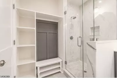 217 E Clay Ave, Roselle Park, NJ 07204 - Photo 22