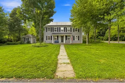 512 N Main St, Greenwich Township, NJ 08886 - Photo 2