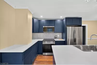 512 N Main St, Greenwich Township, NJ 08886 - Photo 18