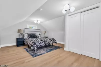 25 Laurel Ave, East Orange, NJ 07017 - Photo 14