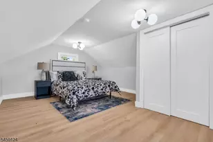 25 Laurel Ave, East Orange, NJ 07017 - Photo 14