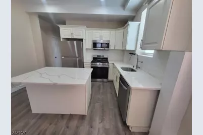 212 John St, Elizabeth, NJ 07202 - Photo 6