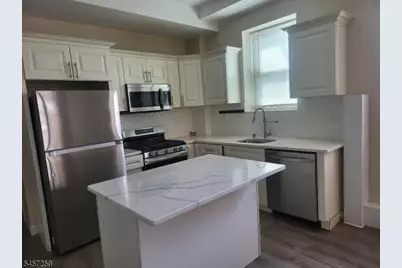 212 John St, Elizabeth, NJ 07202 - Photo 2