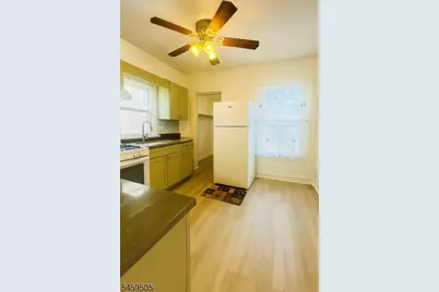 1 Glennon Pl #1, West Orange Township, NJ 07052 - Photo 4