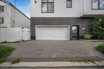 31 12th Ave, Paterson, NJ 07501 - Photo 28