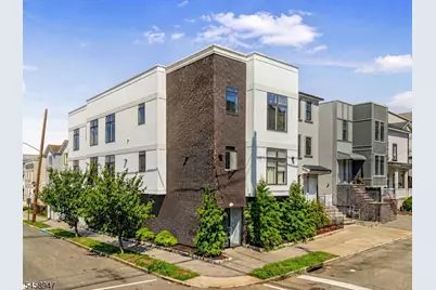 31 12th Ave, Paterson, NJ 07501 - Photo 1