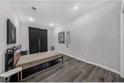 31 12th Ave, Paterson, NJ 07501 - Photo 14