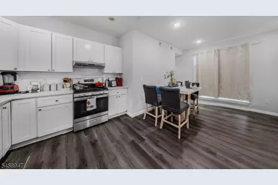 31 12th Ave, Paterson, NJ 07501 - Photo 6