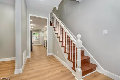 835 S 14th St, Newark, NJ 07108 - Photo 8