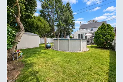 1848 Quaker Way, Union Township, NJ 07083 - Photo 48
