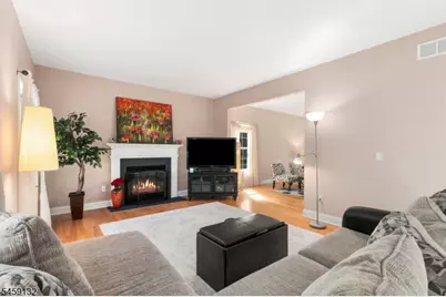 101 Churchill Ave, Franklin Township, NJ 08873 - Photo 12