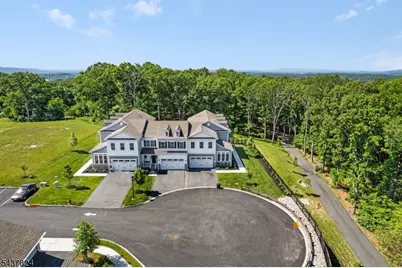 3 Hillandale Dr, Mendham Township, NJ 07931 - Photo 2