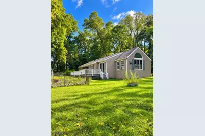 18 Foundry Rd, Hope Township, NJ 07825 - Photo 2
