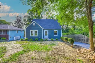 383 Long Hill Rd, Long Hill Township, NJ 07933 - Photo 2