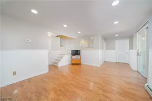 51 Hilltop Ave, Berkeley Heights Township, NJ 07922 - Photo 24