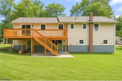 51 Hilltop Ave, Berkeley Heights Township, NJ 07922 - Photo 10