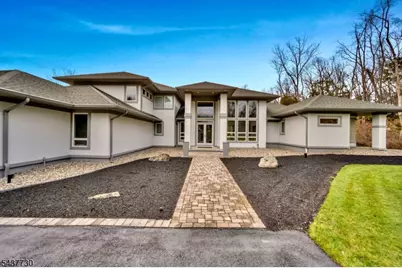 46 Benham Way, Sparta Township, NJ 07871 - Photo 2